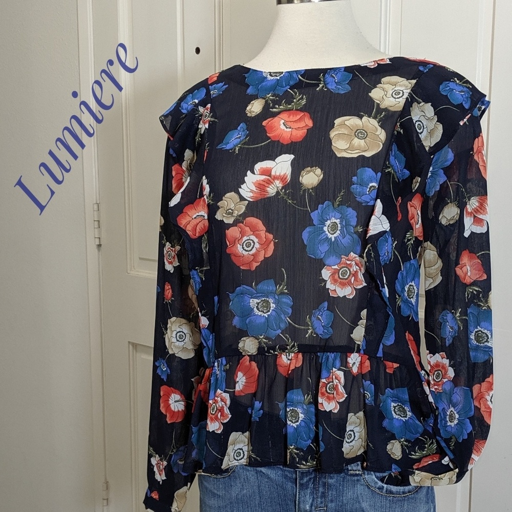NWT ~ LUMIERE Peplum Hem Flowy Top - Picture 1 of 8